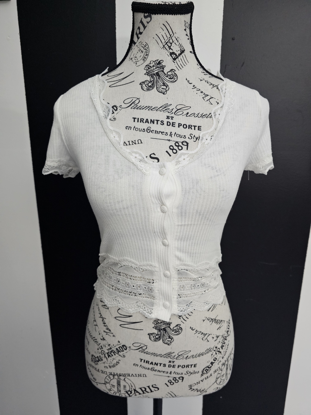 Anthropologie White Lace-Trim Ribbed Crop Top